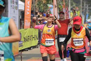 BIB: 4284, 40322, 46203
                            <button type="button" onclick="openModal(8249171)" class="btn btn-primary btn-sm float-right btn-popup" data-toggle="modal" data-target=".modal-high-quality">
                        <i class="fas fa-shopping-cart"></i> Add to Cart
                    </button>
                                            <button type="button" onclick="isThisMe(8249171, true)" class="btn btn-success btn-sm float-right btn-popup btn-isme hidden" data-toggle="tooltip" data-placement="bottom" title="นี่คือรูปของคุณใช่ไหม คลิกที่นี่เพื่อเอาเข้าอัลบั้ม">
                        <i class="fas fa-plus"></i> Add to album
                    </button>
                    <button type="button" onclick="isThisMe(8249171, false)" class="btn btn-warning btn-sm float-right btn-popup btn-isnotme hidden">
                        <i class="fas fa-ban"></i> Remove from album
                    </button>